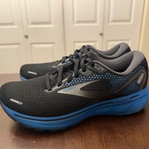 Brooks Ghost 14 Mens Size 7 Black and Blue
